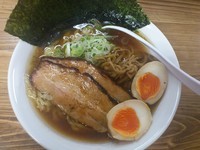 「醤油特製らー麺 ￥870」@くじら食堂の写真
