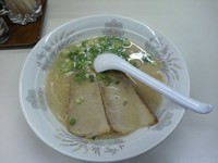 「長浜ラーメン」@長浜ラーメン 一二三 紅梅町店の写真