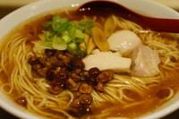 「稲庭中華そば（１カ月限定）」@麺や 七彩 東京駅の写真