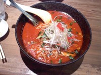 「辛辛麺、激辛、大盛り」@横濱家 鶴川店の写真