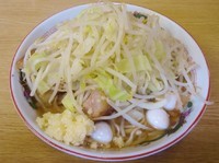 「ラーメン（650円）＋うずら（100円）ニンニク」@ラーメン二郎 栃木街道店の写真