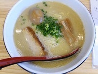 「純製鶏白湯らーめん（塩）＋味玉＋替え玉（硬め）」@中華麺酒家 からっ風の写真