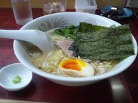 「塩ラーメン・ご飯なし７５０円」@らーめん ドラごんちの写真