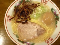 「玄武豚骨らーめん（煮玉子入り）」@豚骨らーめん 玄武の写真