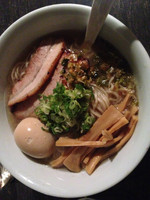 「煮干しラーメン 塩 大盛 カスタムトッピング」@麺や Bar 渦の写真