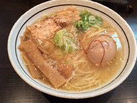「塩味玉+かけめし」@濃厚担々麺 はなび 蟹江店の写真
