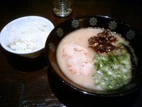 「ラーメン+ごはん+すごい替玉（300円）」@とんこつらーめん俺式 純 東京ラーメンストリート店の写真