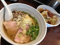 「【秋メニュー】秋味 700 + スタミナ半丼 300」@スタミナラーメン 馬しゃ屋の写真