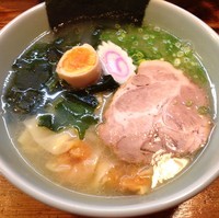 「塩らー麺（￥800）」@らーめん一丁の写真