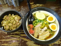 「冷やしラーメン+チャーシュー飯(1000円→500円)」@豚骨醤油らーめん 誠屋 八幡山本店の写真