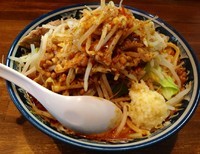 「【9月限定】猛虎ラーメン張本（ヤサイ・ニンニク） 880円」@ラーメンアキラの写真