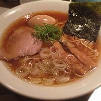 「鴨脂と蛤の醤油（3年熟成生醤油）」@SOBAHOUSE金色不如帰の写真