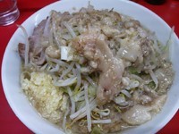 「ラーメン　ニンニクアブラ　650円」@ラーメン二郎 松戸駅前店の写真