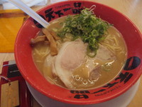 「こってりラーメン並700円(普通麺)」@天下一品 三郷店の写真