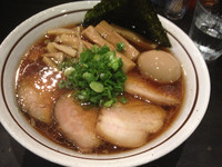 「特製中華そば」@中華そば しながわの写真