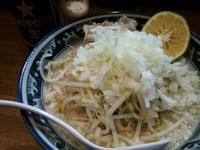 「【１０月限定】生搾り岩塩レモンラーメン」@ラーメンアキラの写真