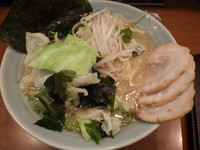 「肉野菜らーめん」@横浜らーめん 一八家 中華街店の写真