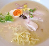 「特濃鶏白湯麺 塩780円」@鶏白湯麺飯 暖家の写真