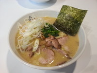 「豚骨醤油ラーメンネギトッピング¥680+150」@らーめん 竜美の写真