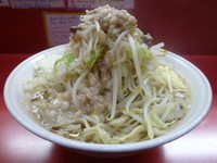 「小ラーメン（野菜ちょいマシ　アブラ　　タマネギW）」@麺屋 桐龍の写真