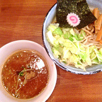 「黒 つけ麺」@煮干し らーめん てのごい屋 生田店の写真