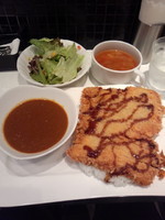 「サービスセットB(ビッグチキンカツカレー)850円」@東京カレー屋名店会 有楽町イトシア店の写真