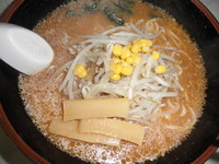 「味噌ラーメン+半チャーハン 「680円+220円」」@らーめんランド 壱番館の写真