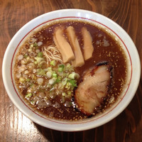 「豚骨醤油らーめん（650円）」@麺屋たつみ 喜心 狭山店の写真