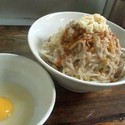 汁なし　塩ラー油　麺少なめ　900円
