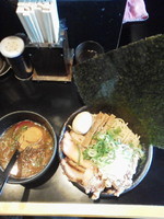 「お誕生日ぬーどる￥３００（特つけぬーどる￥１０５０相当）」@江戸川ヌードル 悪代官の写真