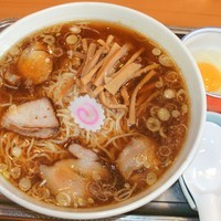 「中華麺（生玉子付 1,100円）」@永福町大勝軒の写真