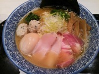 「特製濃厚魚介らーめん　900円」@麺屋 一燈 ラゾーナ川崎店の写真