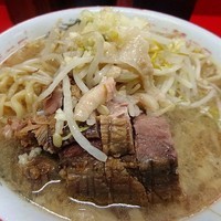 「小ブタ（麺少なめ）ニンニクあぶら　800円」@ラーメン二郎 京急川崎店の写真