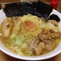 香味油激辛麺＋叉焼1枚＋手羽小めし