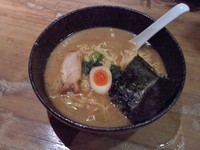 「ラーメン、大盛り」@横濱家 鶴川店の写真