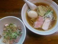 「らーめん￥700＋味付玉子￥150＋ちゃーしゅーご飯￥300」@らーめん かねかつの写真