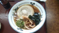 「しょうゆラーメン」@山田うどん食堂 高崎インター店の写真