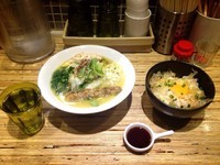 「鷄そば塩➕鷄節玉子丼」@NOODLE STOCK 鶴おかの写真