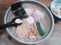 「らーめん(こってり) ￥650」@酒楽房 うさぎ家の写真