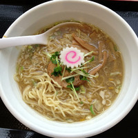 「中華そば　￥７５０」@つけめんTETSU ららぽーと豊洲マリーナキッチン店の写真