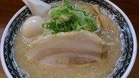 「ラーメン650円味たまクーポン券半ライスサービス」@拉麺 梅太郎の写真