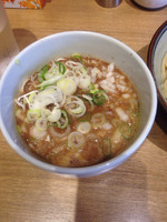 「濃厚魚介つけ麺+大盛り+ネギ+玉ネギ」@鼈の写真