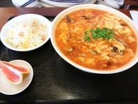 「酸辣湯麺+半チャーハン　８５０円」@川国志の写真