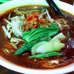 「黒胡麻担担麺　８５０円、辛さ増し１００円」@楽山担担面 稔台店の写真