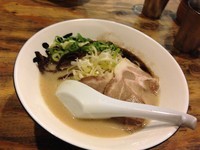 「豚骨」@狼煙 松本駅前店の写真