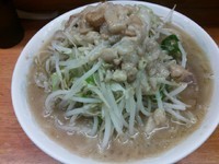 「小ラーメン　ニンニクアブラ　650円」@ラーメン二郎 立川店の写真