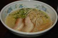 「塩ラーメン　550円」@天真爛漫の写真