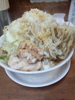 「ラーメン（野菜大盛）650円」@ラーメン麺徳 東上野店の写真