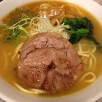 「塩ラーメン+大盛」@らーめん紬麦の写真