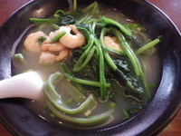 「エビほうれん草麺」@広東名菜・健康美食 一品閣の写真